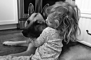 Tiny Hugs in black and white - Bella
